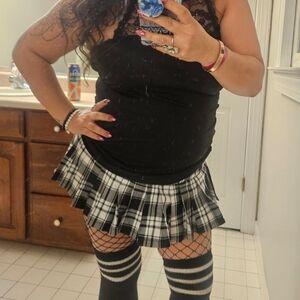 Black & White Plaid Pleated Mini Skirt